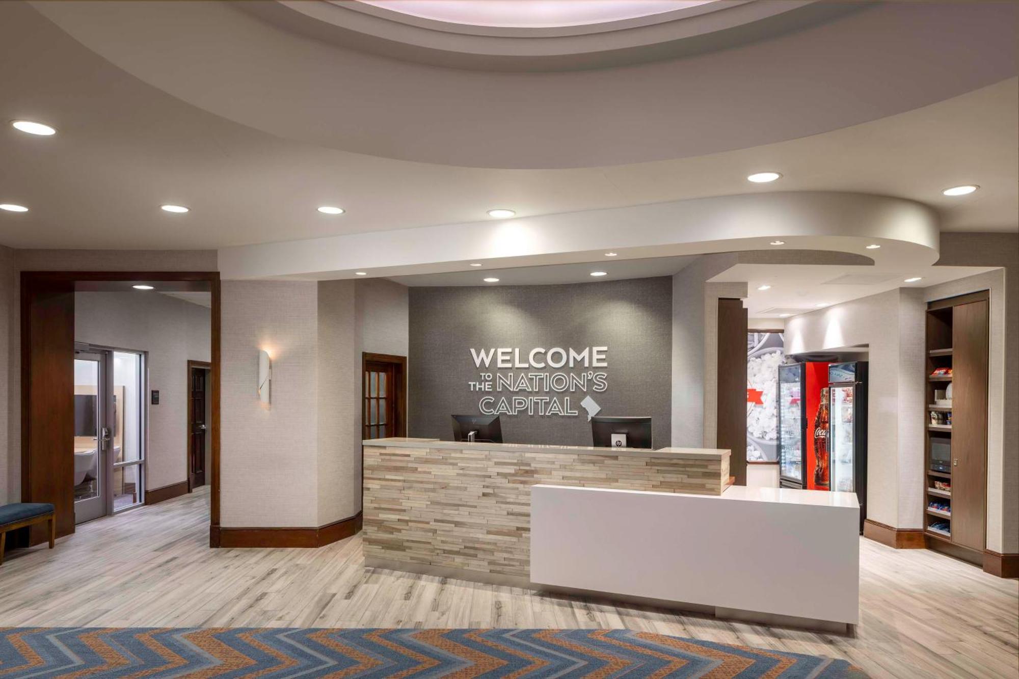 Hampton Inn Washington Dc - Convention Center Exterior foto